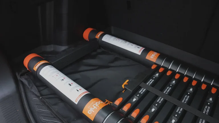 5 Best Compact Ladders in 2025