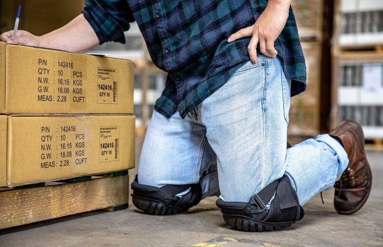 5 Best Knee Cushions for Flooring in 2025